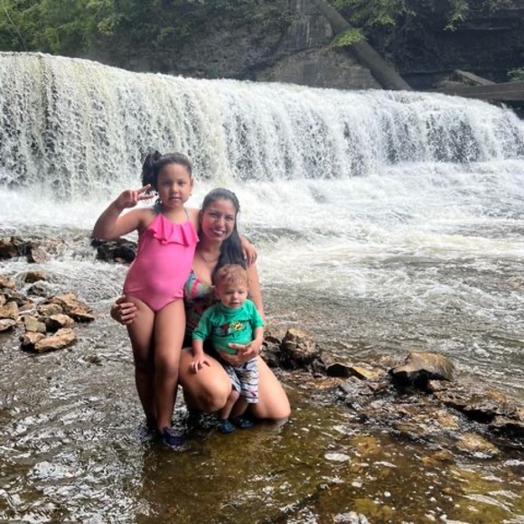 Meet your Posher, Mariaclaudia - Picture 1 of 1